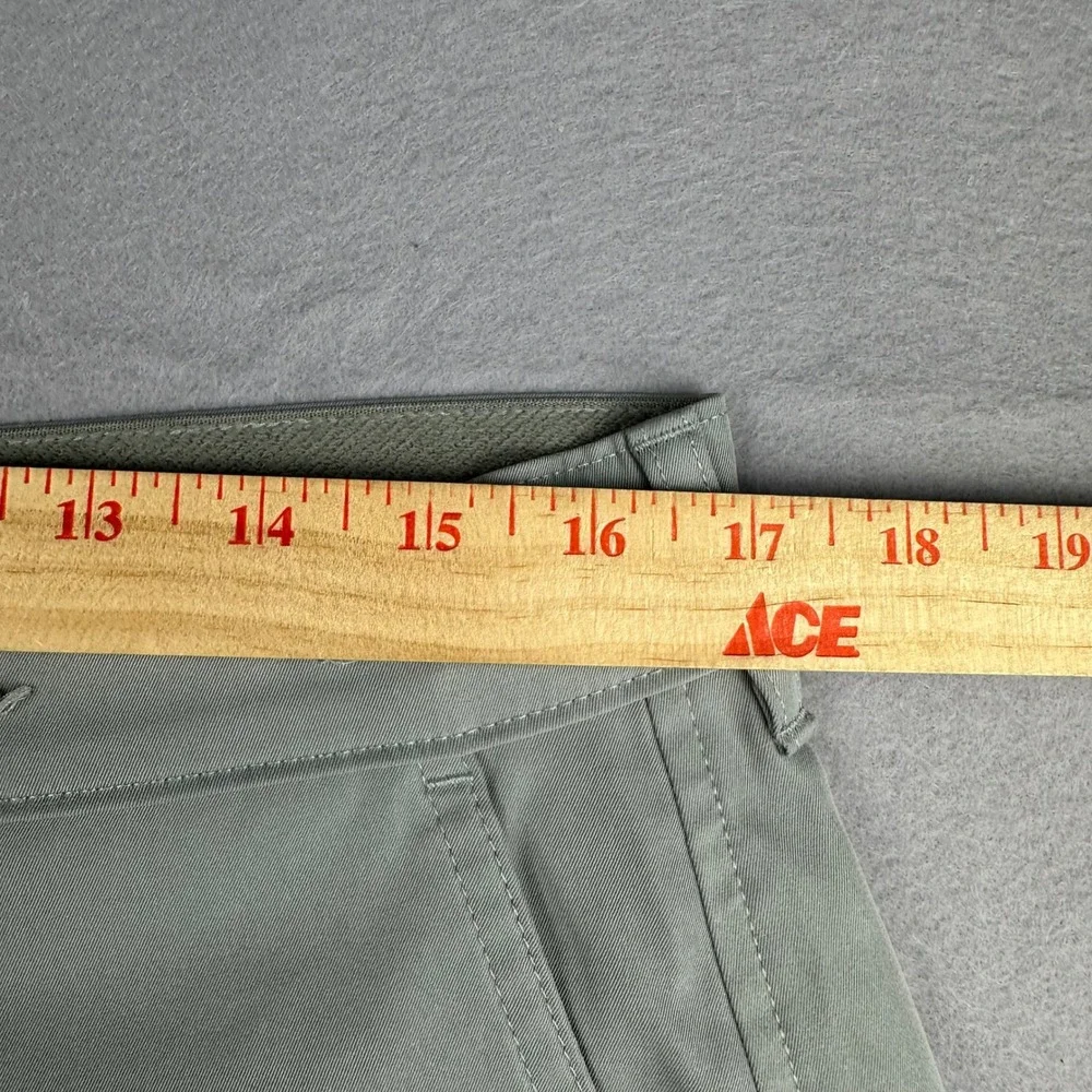Abercrombie & Fitch Mens Go-To Shorts Gray Technical 7